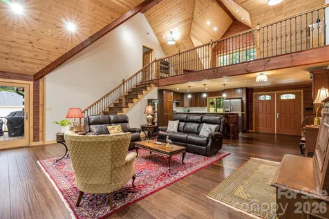 189 Edgewater Point NW Valdese NC 28690