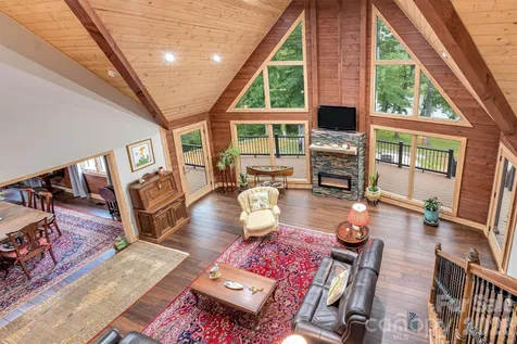 189 Edgewater Point NW Valdese NC 28690