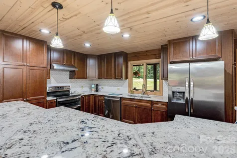 189 Edgewater Point NW Valdese NC 28690