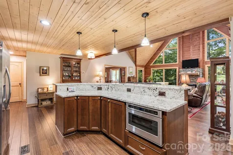 189 Edgewater Point NW Valdese NC 28690