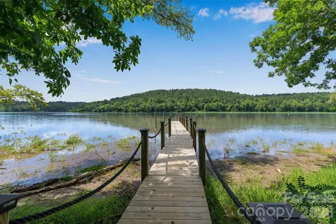 189 Edgewater Point NW Valdese NC 28690