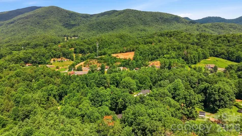 129 Old River Road Marion NC 28752