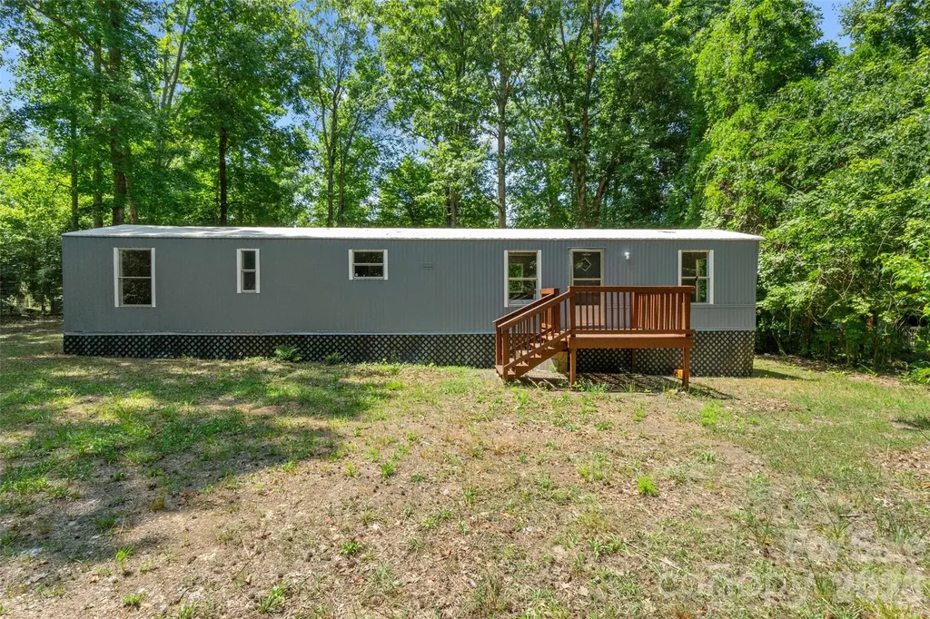 335 Lake Landing Drive Salisbury NC 28146