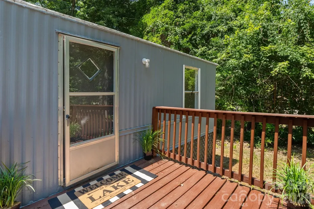 335 Lake Landing Drive Salisbury NC 28146