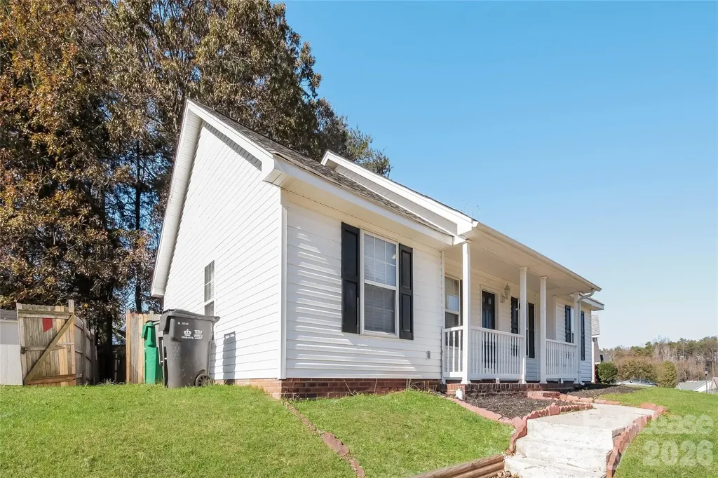 1120 Summit Hills Drive Charlotte NC 28214