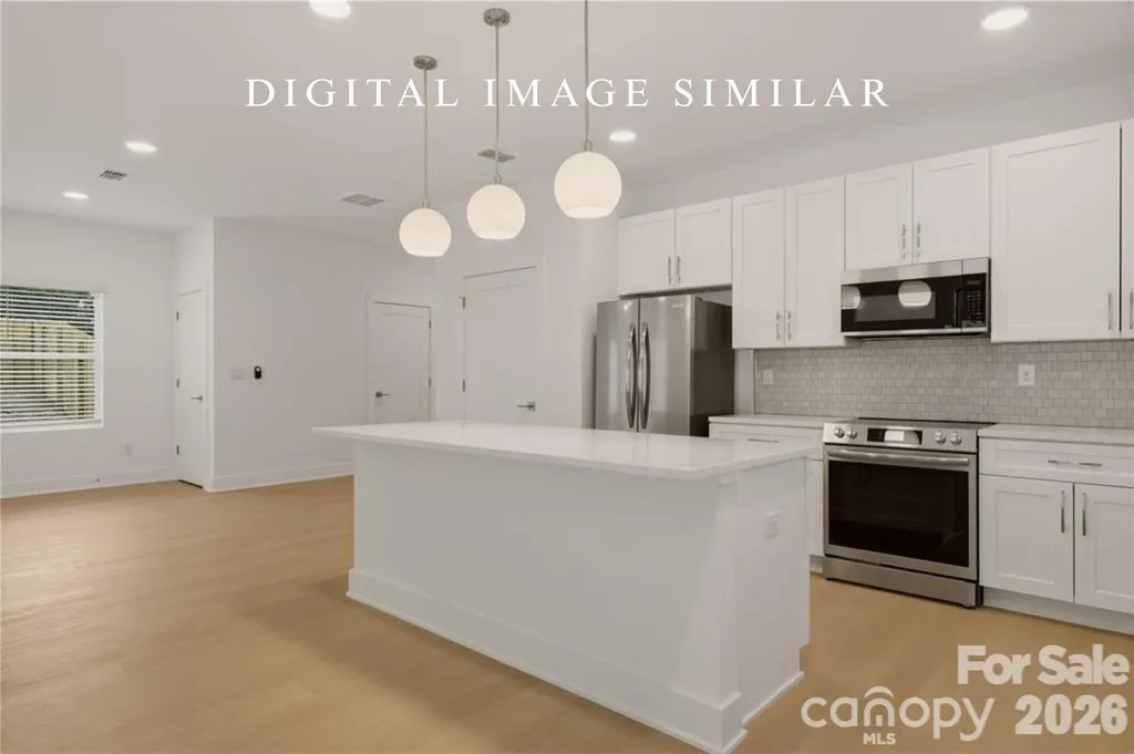 6202 Linda Vista Lane Charlotte NC 28216