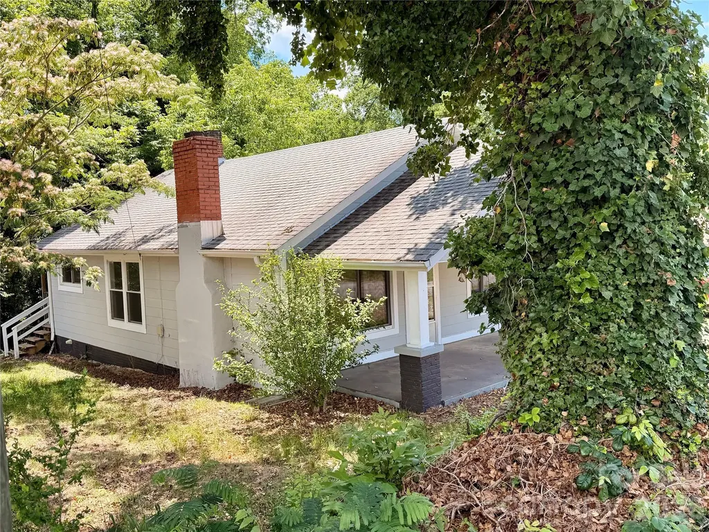 321 Cline Avenue SW Valdese NC 28690