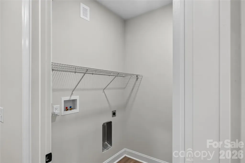 687 Deadmon Road Mocksville NC 27028
