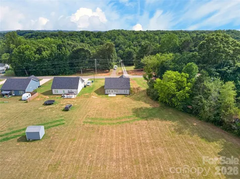 687 Deadmon Road Mocksville NC 27028