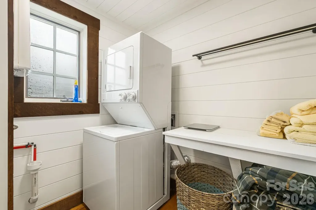 42 Cranford Road Asheville NC 28806