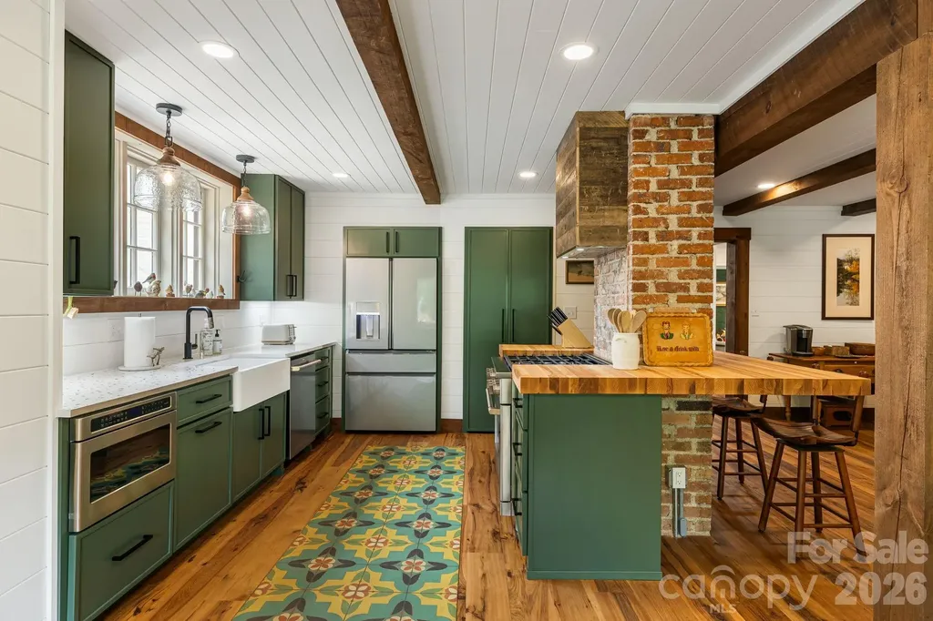 42 Cranford Road Asheville NC 28806