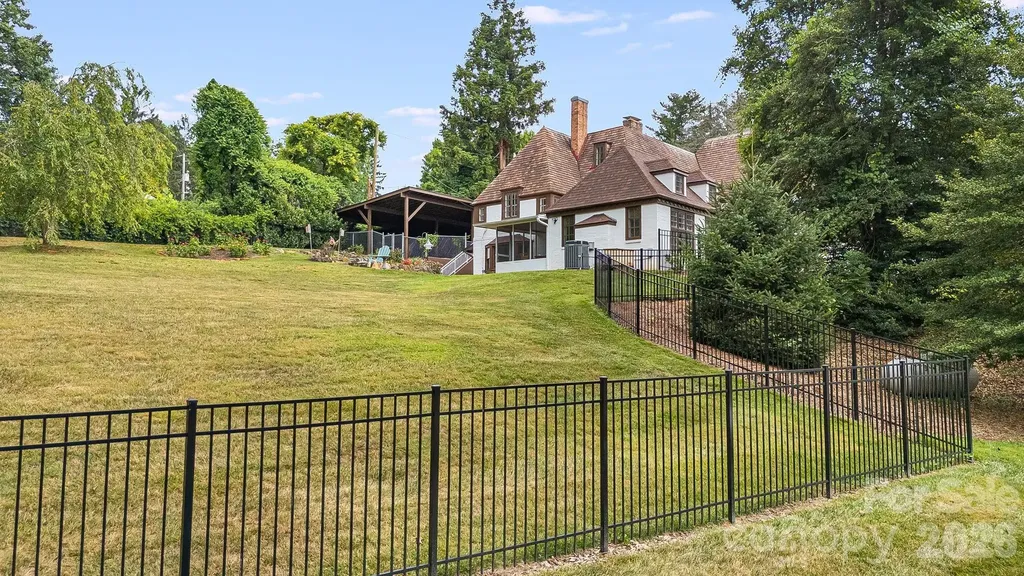 42 Cranford Road Asheville NC 28806