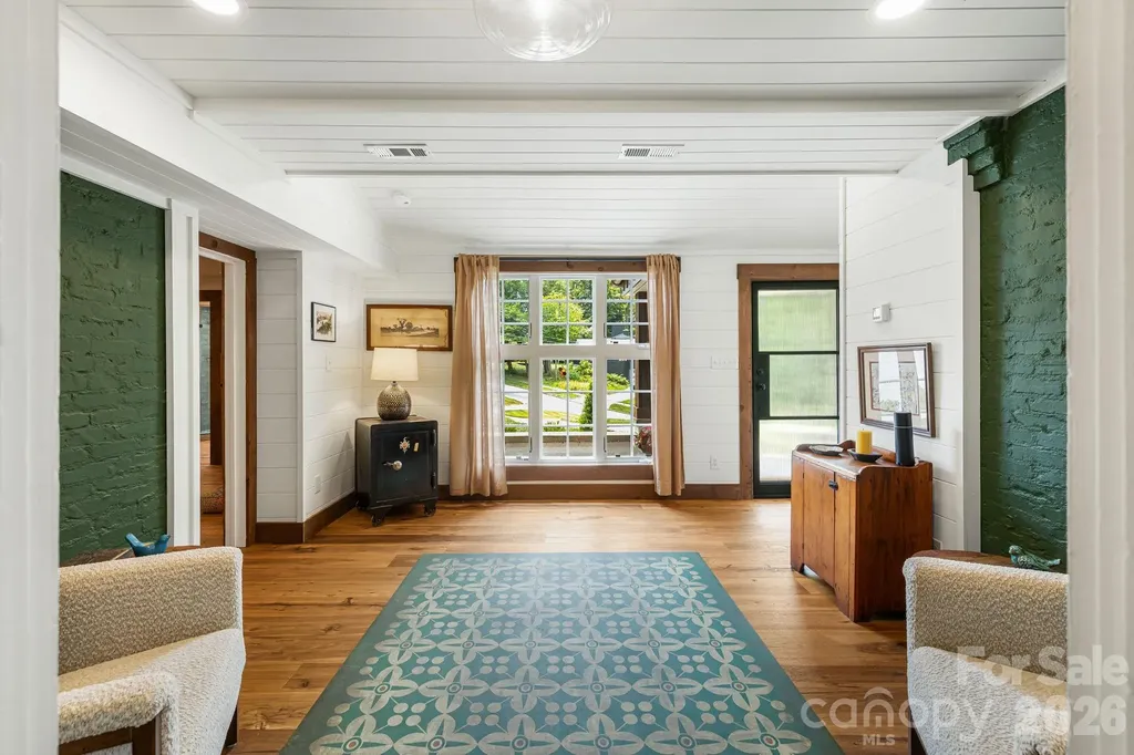 42 Cranford Road Asheville NC 28806