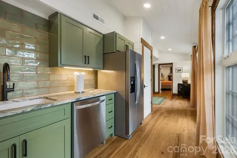 42 Cranford Road Asheville NC 28806