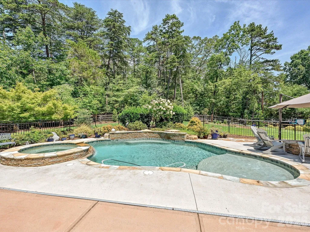 884 Kemp Road Mooresville NC 28117