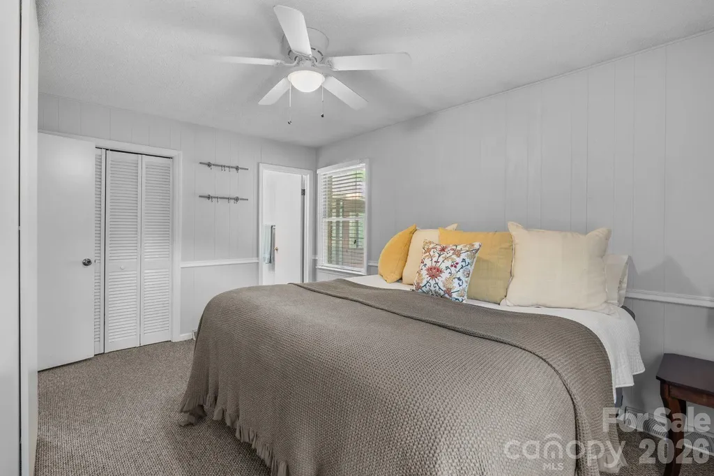 44 Green Drive Waynesville NC 28785
