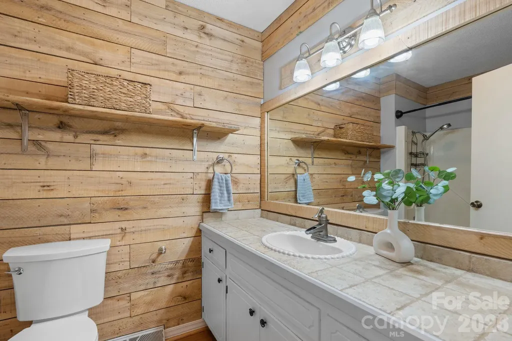 44 Green Drive Waynesville NC 28785