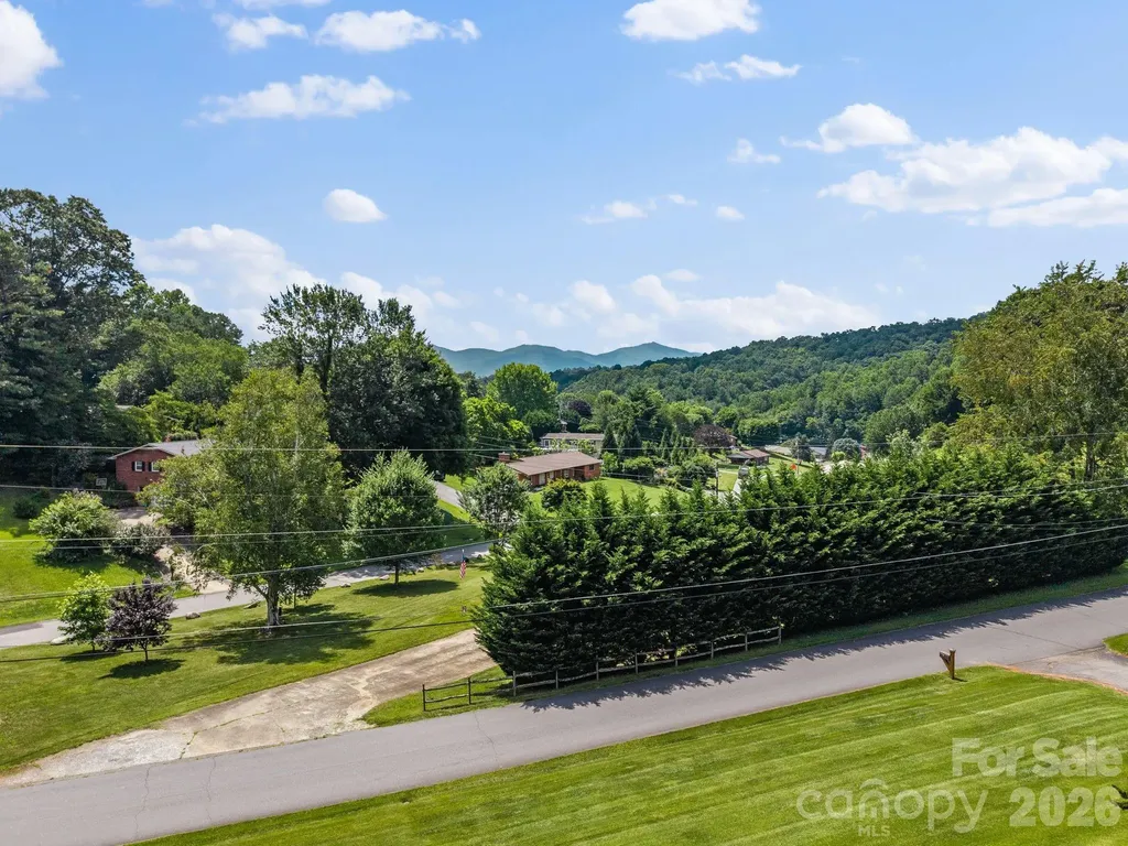 44 Green Drive Waynesville NC 28785