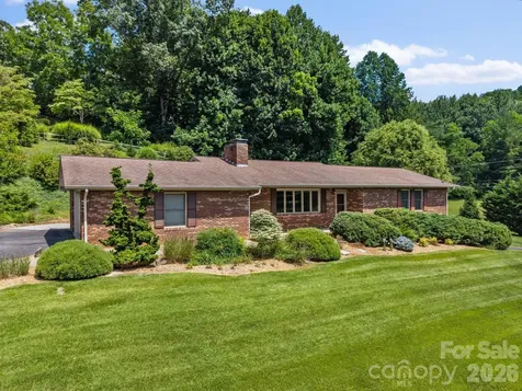 44 Green Drive Waynesville NC 28785