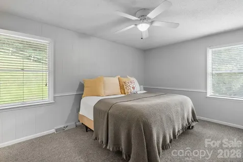 44 Green Drive Waynesville NC 28785