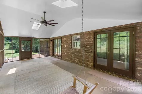 44 Green Drive Waynesville NC 28785
