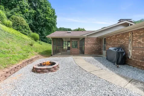 44 Green Drive Waynesville NC 28785