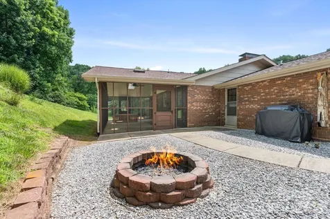 44 Green Drive Waynesville NC 28785