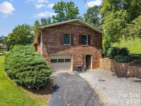 44 Green Drive Waynesville NC 28785