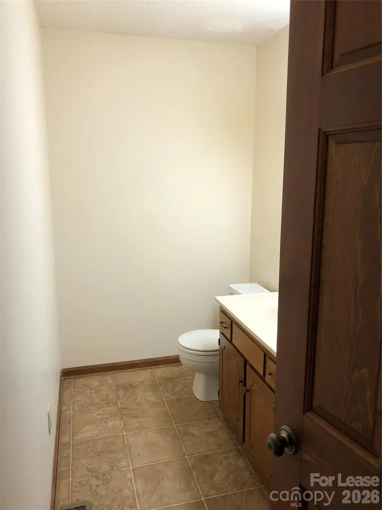 107 Hillcrest Drive Lincolnton NC 28092