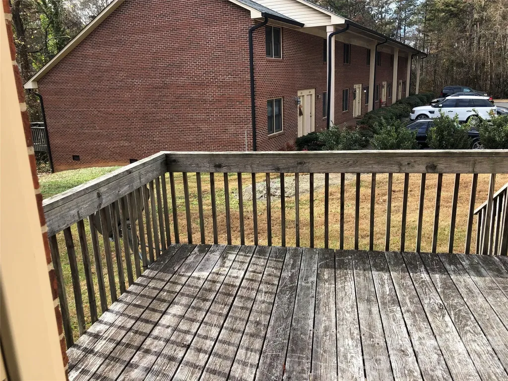 107 Hillcrest Drive Lincolnton NC 28092