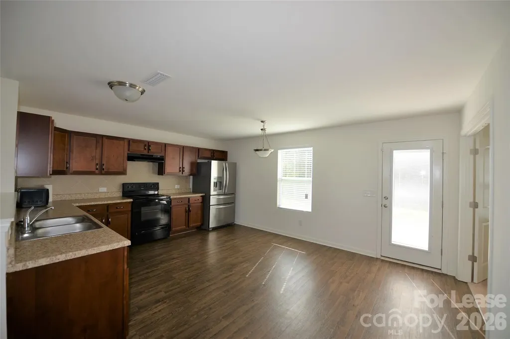 9527 Hanberry Boulevard Charlotte NC 28213