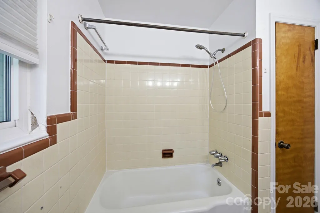 3800 Arvin Drive Charlotte NC 28269