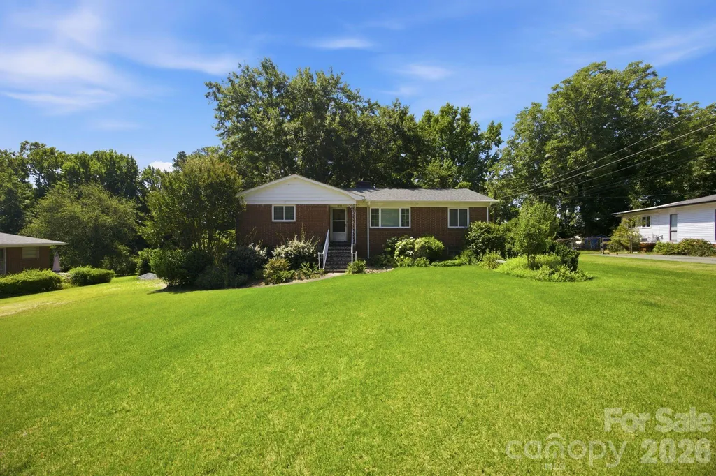 3800 Arvin Drive Charlotte NC 28269