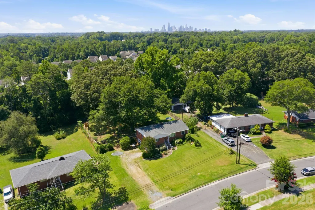 3800 Arvin Drive Charlotte NC 28269