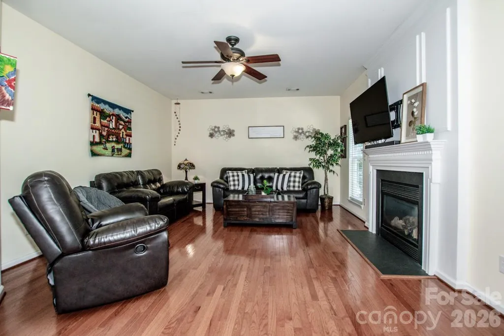 121 Crimson Orchard Drive Mooresville NC 28115