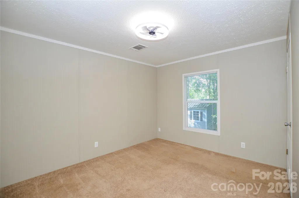 207 Pinehaven Drive New London NC 28127