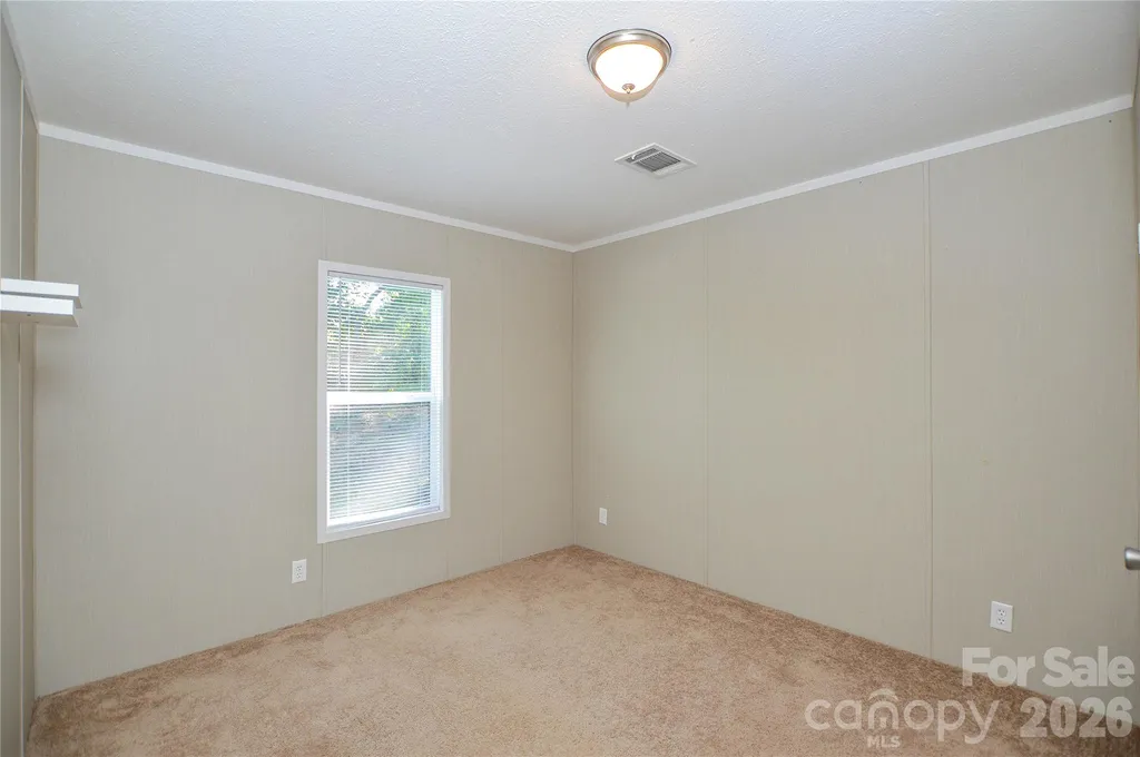 207 Pinehaven Drive New London NC 28127