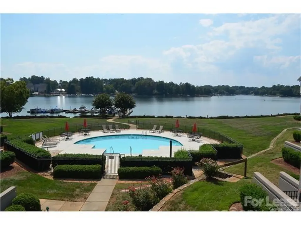 1313 Torrence Circle Davidson NC 28036