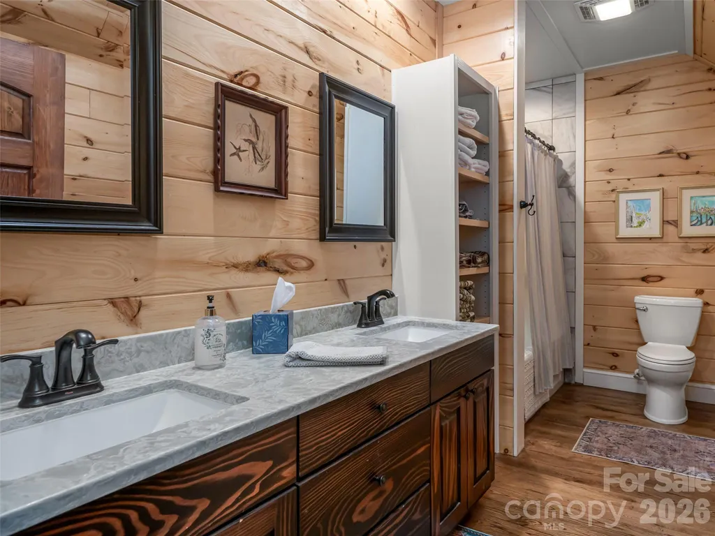 103 Old Saluda Drive Saluda NC 28773