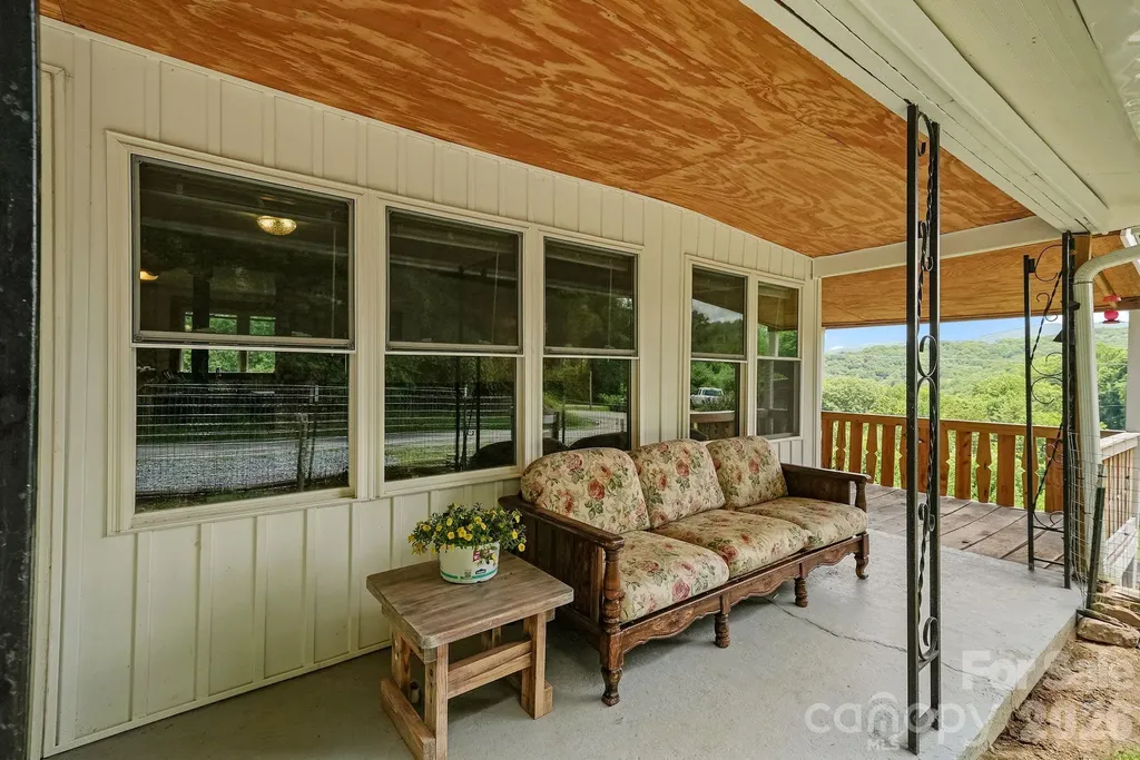 244 Flat Springs Road Elk Park NC 28622