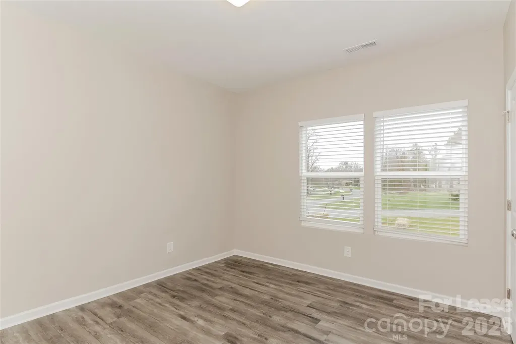 4406 Mountain Island Drive Charlotte NC 28214