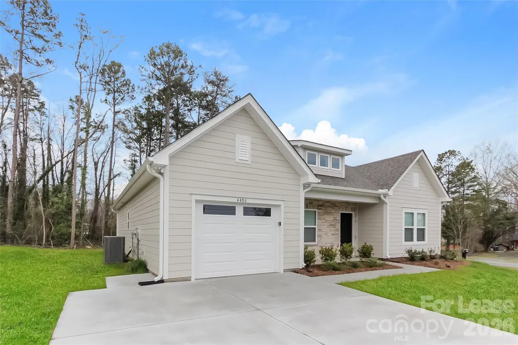 4406 Mountain Island Drive Charlotte NC 28214