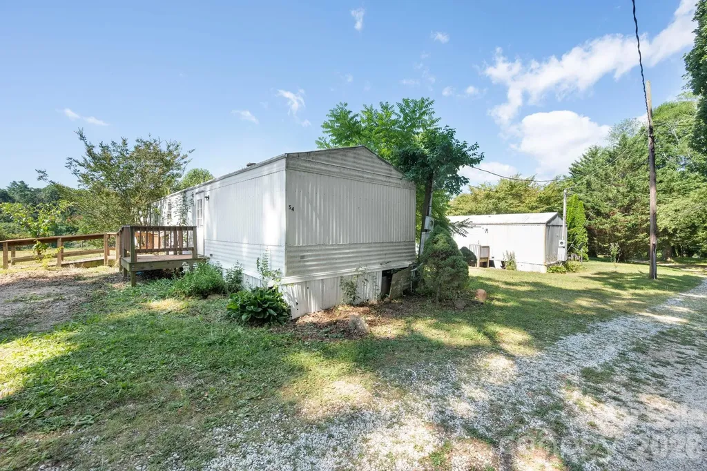 86 Sterling Drive Mills River NC 28759