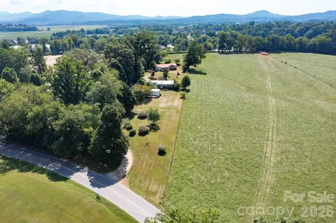 86 Sterling Drive Mills River NC 28759