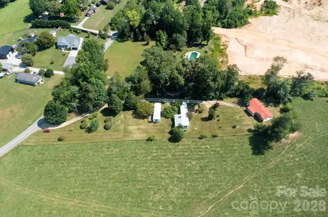 86 Sterling Drive Mills River NC 28759
