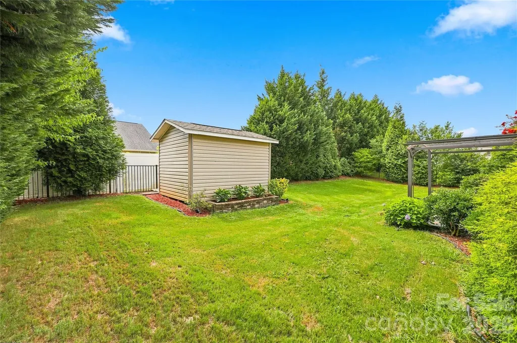 116 Water Ski Drive Statesville NC 28677