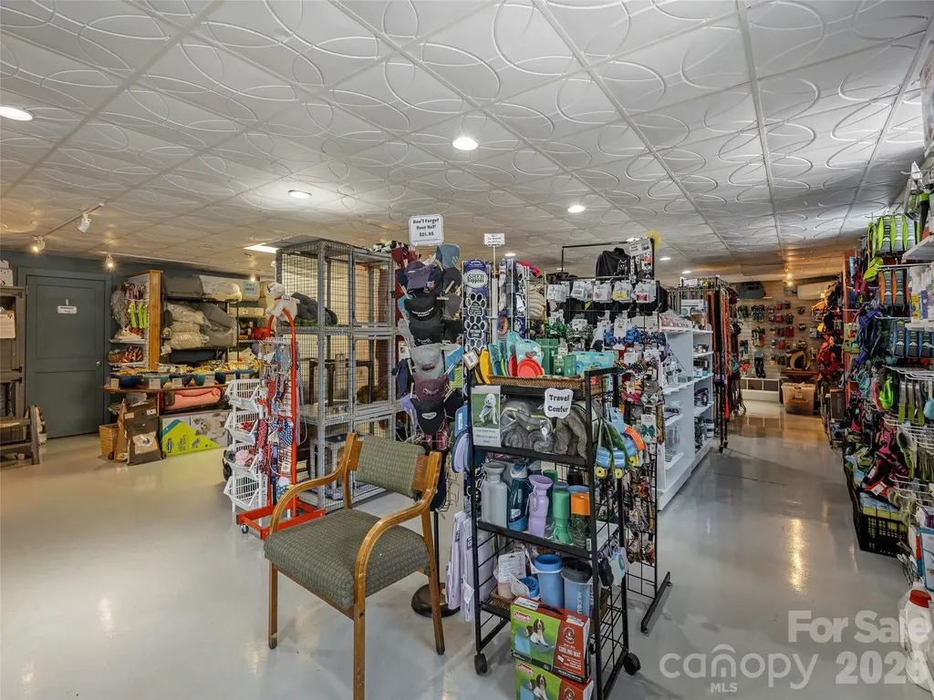 44 Church Street Waynesville NC 28786