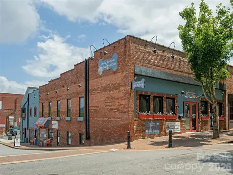 44 Church Street Waynesville NC 28786