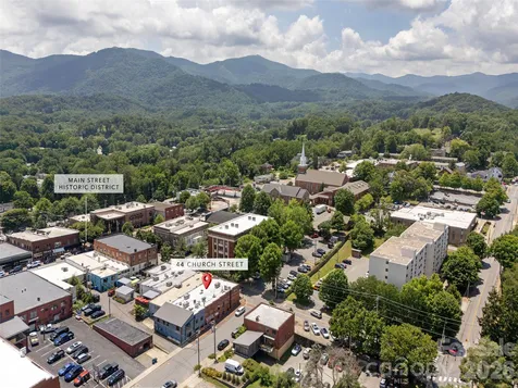 44 Church Street Waynesville NC 28786