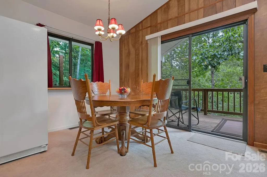 108 Easy Street Cedar Mountain NC 28718
